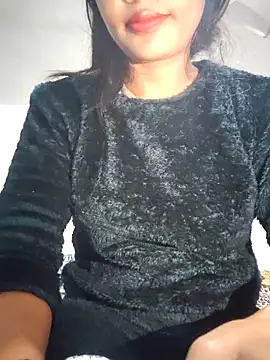 Snapshot of cute_radhikaa chatting on December 18, 6:34 pm cute radhikaa online show from December 18, 6:34 pm