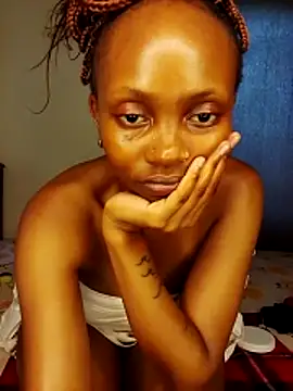 SeffieLucy online show from December 20, 10:29 am