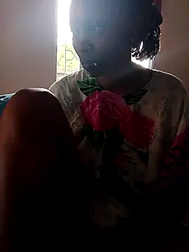 SeffieLucy online show from January 13, 4:05 am