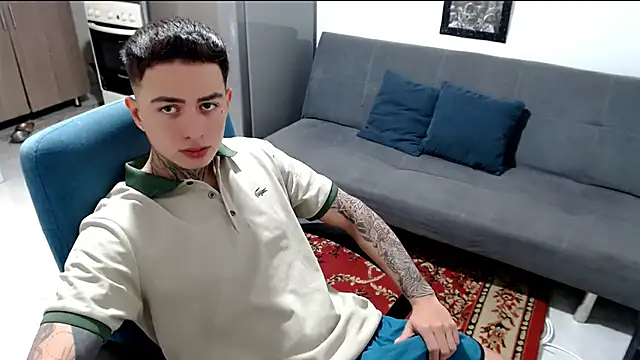 santii ss online show from January 12, 1:40 pm