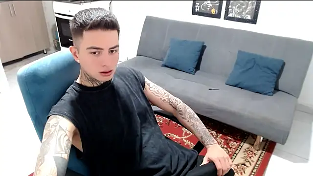 santii ss online show from December 19, 3:36 pm