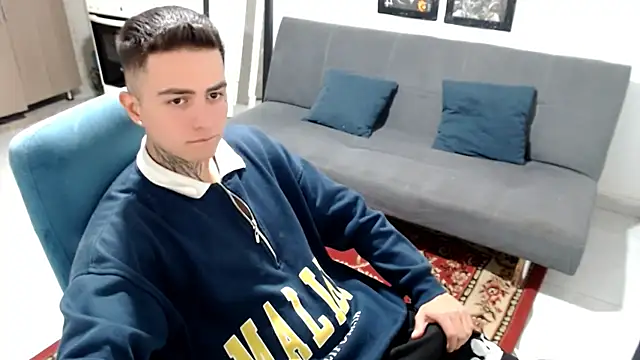 santii ss online show from December 15, 3:12 am