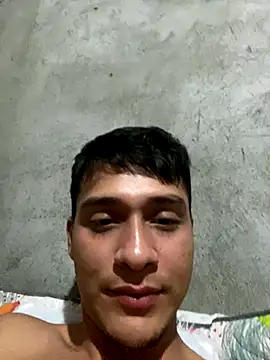 Snapshot of hot_boy_04 chatting on September 21, 3:44 am hot boy 04 online show from September 21, 3:44 am