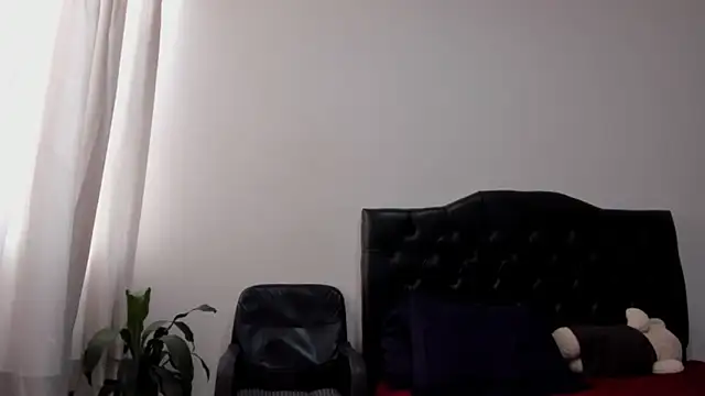 Snapshot of doublefun24 chatting on February 6, 4:14 pm doublefun24 online show from February 6, 4:14 pm