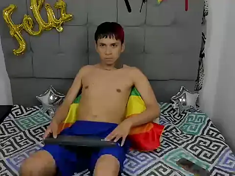 jake hott1 online show from October 4, 1:12 pm