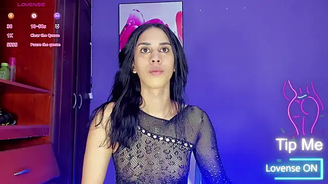 Valentina Horny777 online show from November 1, 11:20 pm