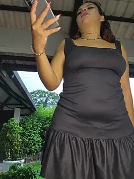 Yessica Lopezz online show from March 27, 11:33 am