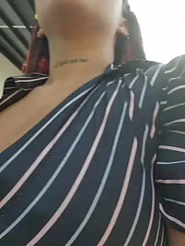 Yessica Lopezz online show from December 2, 12:18 pm