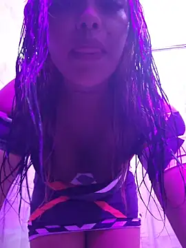 Yessica Lopezz online show from November 8, 2:37 am