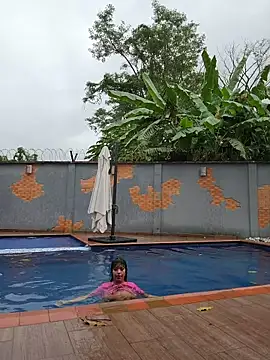 Yessica Lopezz online show from November 9, 6:45 pm