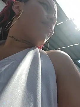 Yessica Lopezz online show from November 1, 2:22 pm