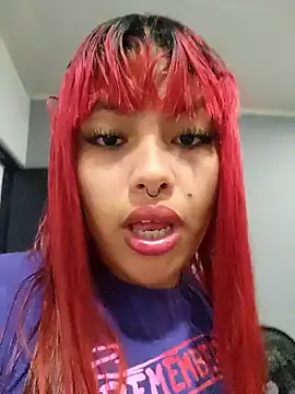 Yessica Lopezz online show from September 28, 1:18 pm