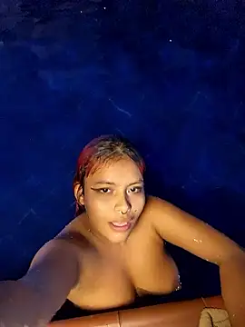 Yessica Lopezz online show from September 20, 12:37 am