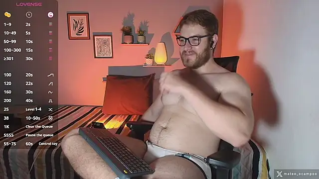 mateo ocampo online show from November 8, 8:12 pm