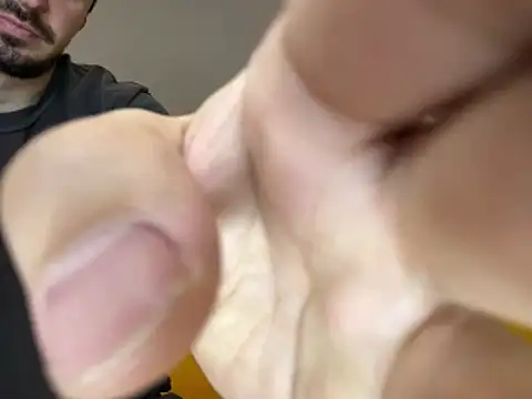 Snapshot of Bugs_and_Bunny chatting on November 11, 8:47 pm Bugs and Bunny online show from November 11, 8:47 pm