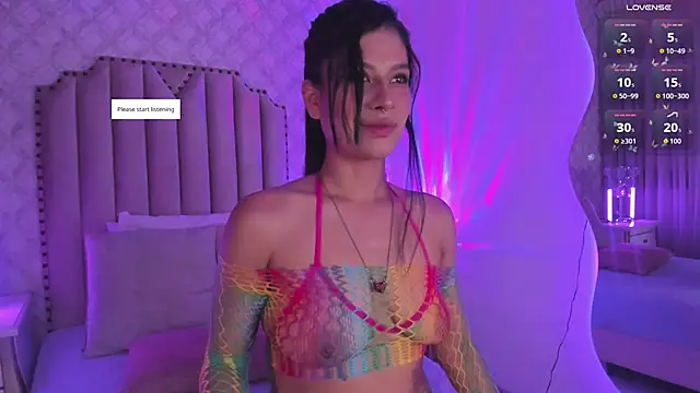 Snapshot of Yourwishisme_val chatting on September 20, 3:44 am Yourwishisme val online show from September 20, 3:44 am