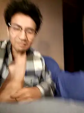 LecheDeSoya666 online show from November 13, 5:22 am