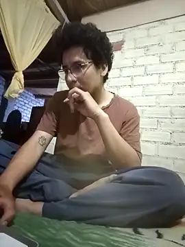 LecheDeSoya666 online show from December 17, 4:50 am