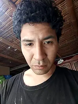 LecheDeSoya666 online show from November 4, 6:44 pm