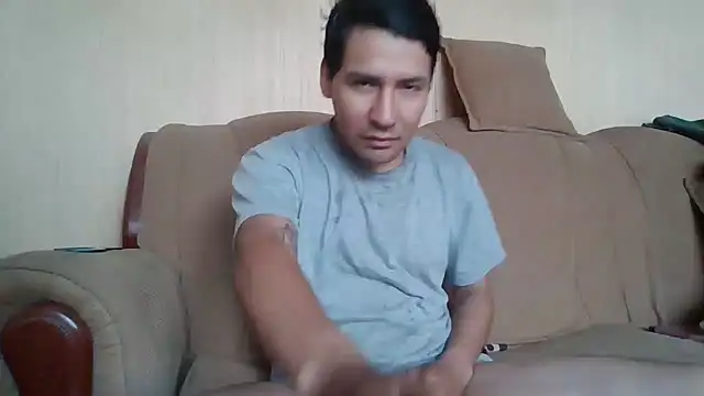 LecheDeSoya666 online show from February 1, 5:55 pm