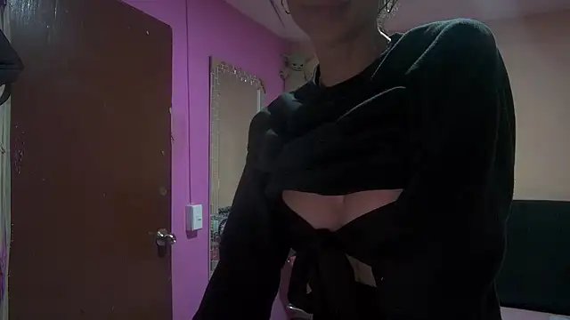lolateton online show from March 11, 2:38 am