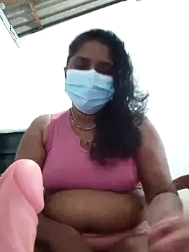 boosypussy online show from March 28, 1:23 pm