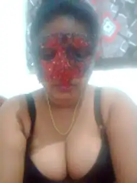 boosypussy online show from April 7, 5:04 pm