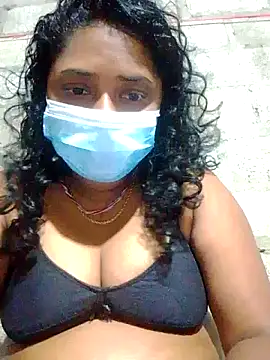 boosypussy online show from March 26, 2:15 pm