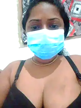 Snapshot of boosypussy chatting on May 1, 8:58 pm boosypussy online show from May 1, 8:58 pm