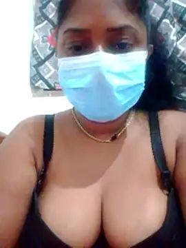 Snapshot of boosypussy chatting on May 14, 7:33 pm boosypussy online show from May 14, 7:33 pm