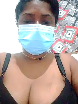 Snapshot of boosypussy chatting on May 23, 9:47 pm boosypussy online show from May 23, 9:47 pm