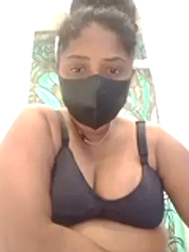 Snapshot of boosypussy chatting on June 10, 7:20 am boosypussy online show from June 10, 7:20 am