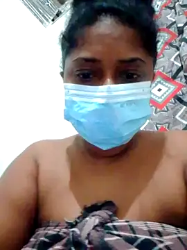 Snapshot of boosypussy chatting on June 21, 11:10 pm boosypussy online show from June 21, 11:10 pm
