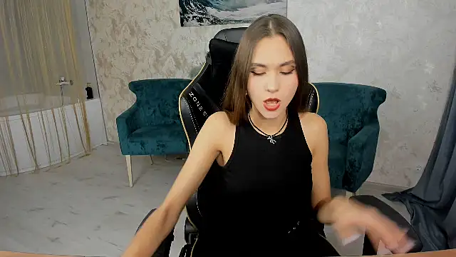 EllaCurtis online show from November 16, 5:06 pm