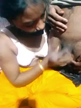 Snapshot of MONiSHA-moni-21 chatting on November 6, 7:18 pm MONiSHA-moni-21 online show from November 6, 7:18 pm