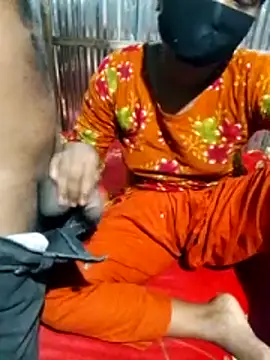 Snapshot of MONiSHA-moni-21 chatting on November 3, 9:29 pm MONiSHA-moni-21 online show from November 3, 9:29 pm