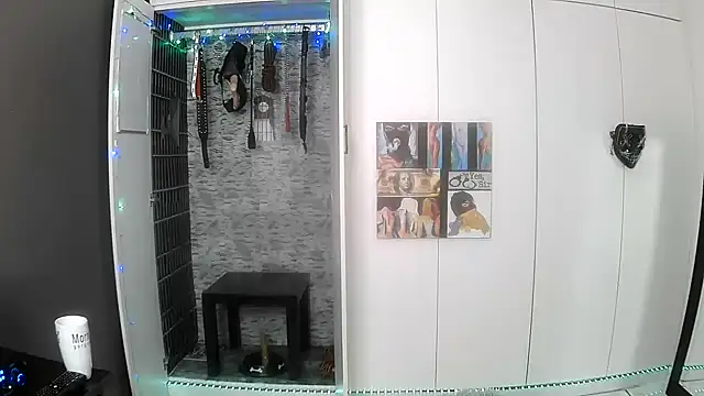 BaDSubMiss online show from April 11, 5:15 am