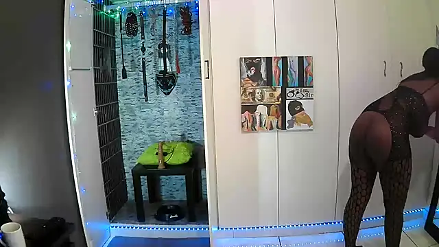 BaDSubMiss online show from November 6, 4:49 am