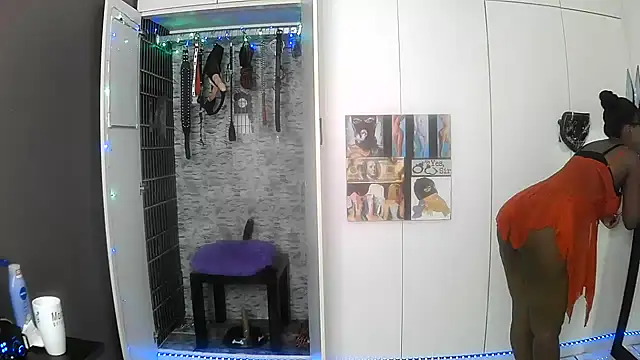 BaDSubMiss online show from April 15, 5:24 am