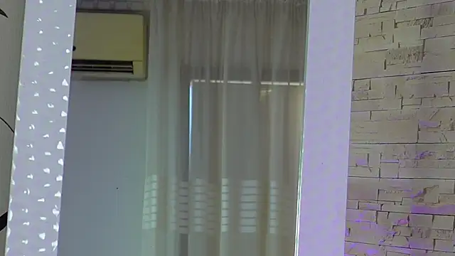 LucyLextonX online show from October 29, 6:23 am