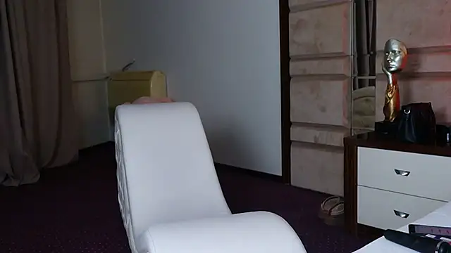 LucyLextonX online show from February 10, 9:58 pm