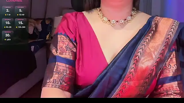 Snapshot of SunhariGirl chatting on September 24, 3:35 am SunhariGirl online show from September 24, 3:35 am