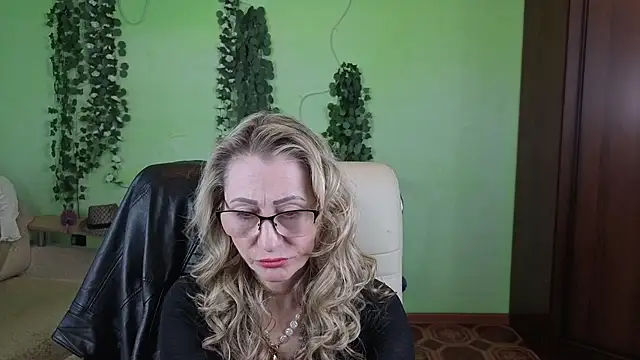 Habibi Honeyy online show from February 5, 12:23 pm