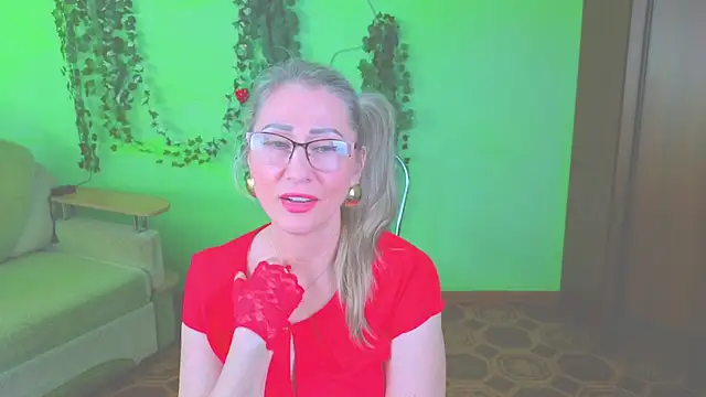 Snapshot of Habibi_Honeyy chatting on June 20, 2:11 pm Habibi Honeyy online show from June 20, 2:11 pm