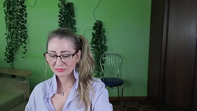 Habibi Honeyy online show from May 19, 1:51 pm