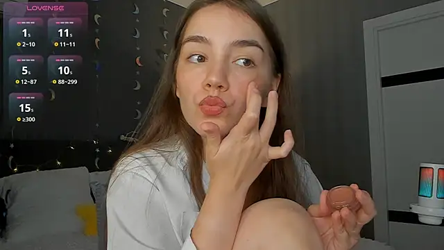 sweete chantal online show from July 18, 8:28 pm