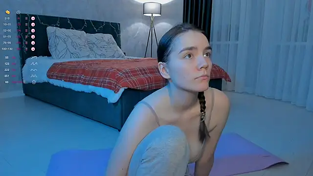 Snapshot of sweete_chantal chatting on October 9, 5:13 pm sweete chantal online show from October 9, 5:13 pm