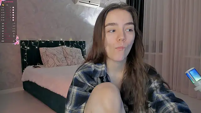 Snapshot of sweete_chantal chatting on September 20, 5:18 pm sweete chantal online show from September 20, 5:18 pm