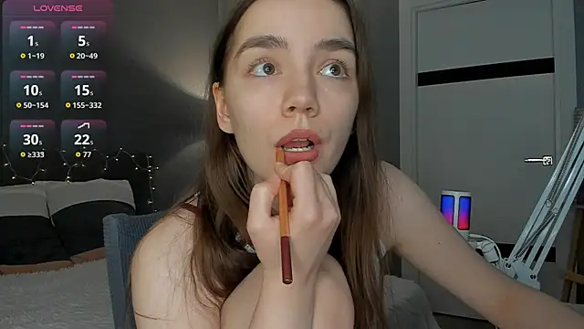 sweete chantal online show from April 25, 7:11 pm