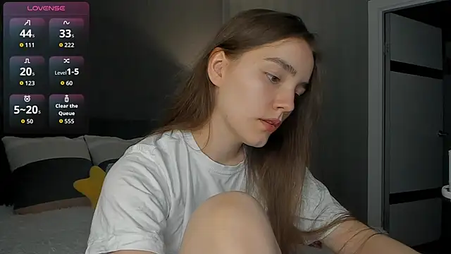 sweete chantal online show from June 14, 7:37 pm